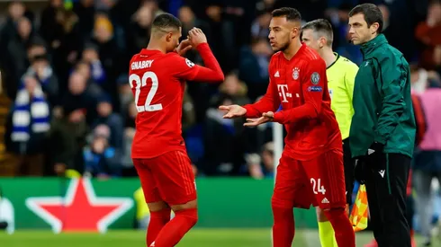 Foto de un cambio en el fútbol.