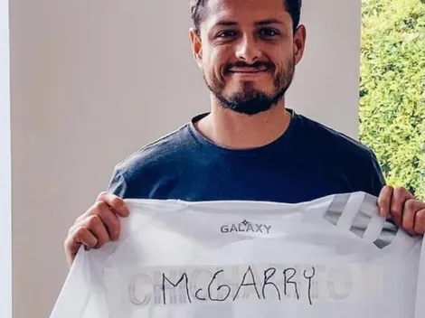 ¡Notable! Chicharito borra su nombre de la playera de LA Galaxy y lo reemplaza por el de una enfermera
