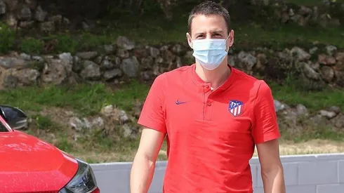 El turno para Santiago Arias: ya se unió a entrenamientos con el Atlético