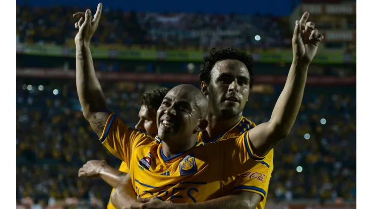 Arde Tigres: Esqueda también cruzó a Arévalo Ríos