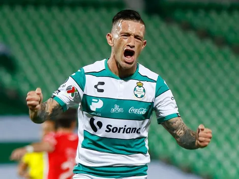 Brian Lozano confiesa que no imaginaba durar tanto tiempo en Santos Laguna