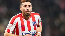 Más cerca de volver: la imagen de Héctor Herrera con tapabocas