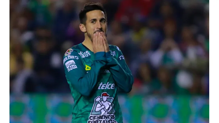 El jugador del León quedó sorprendido con el modo en que USA ve el deporte