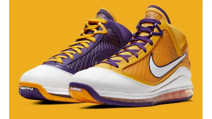 Un lujo: las nuevas zapatillas de LeBron con los colores de los Lakers