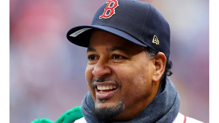 ¿Manny Ramírez se pone el uniforme?