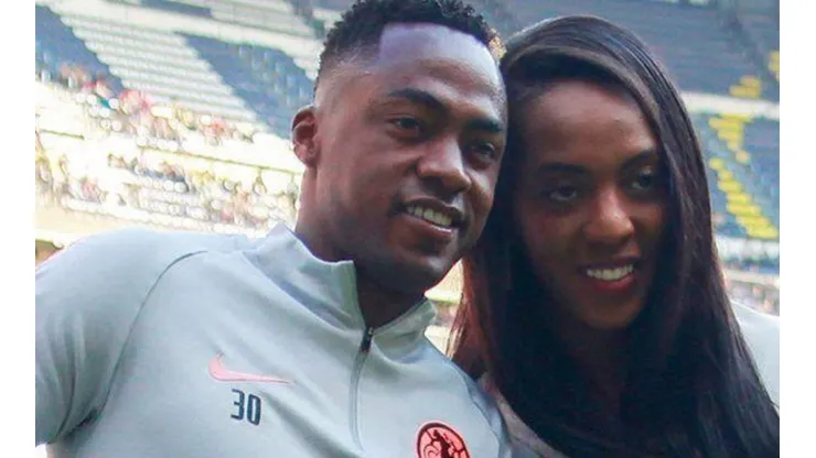 Olvidado: Lucely Chalá borró todas sus fotos con Renato Ibarra