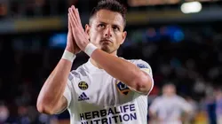 El gesto de Chicharito hacia los trabajadores de salud que combaten el coronavirus