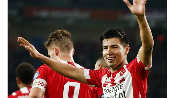 La Eredivisie fue cancelada dejando el titulo de campeón desierto