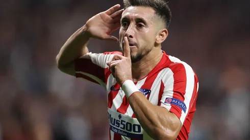 Héctor Herrera se hará la prueba de Covid-19.