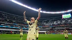 El colombiano aplaudió el golazo Eric Cantú.