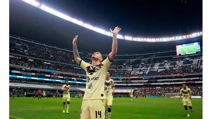 El colombiano aplaudió el golazo Eric Cantú.