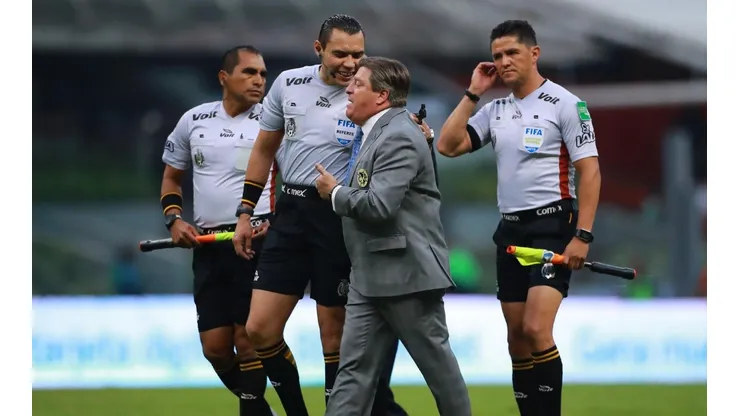 Mano dura: Chacón reveló la sanción a Ortíz tras echar a Herrera