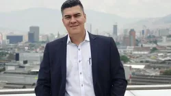 Eduardo Luis López, relator del fútbol profesional colombiano.