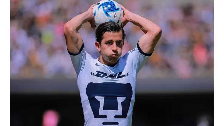 ¿Guiño a Chivas? Mozo alabó al Guadalajara