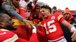 Celebra Kansas: los Chiefs ejercieron la opción del quinto año de Mahomes