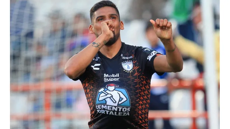 Luz de esperanza para Pachuca: Jara desconoce su futuro