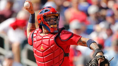 Yadier Molina podría tener nuevo uniforme