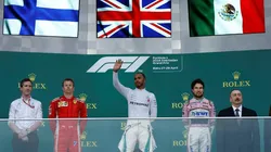 Checo Pérez quedó octavo en la qualy y logró terminar la carrera en tercer lugar