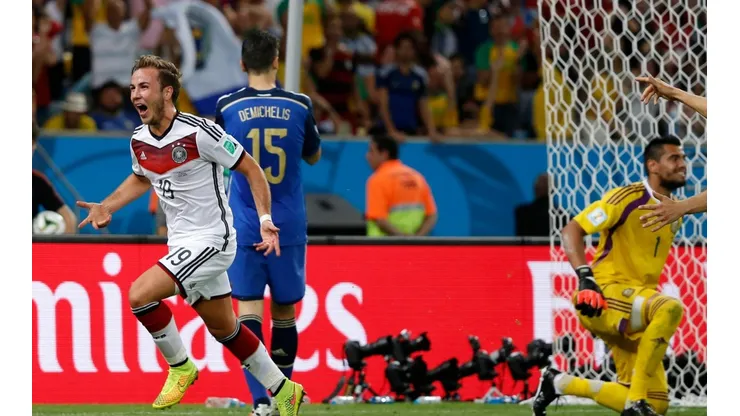 Foto de Martín Demichelis en el gol de Alemania.