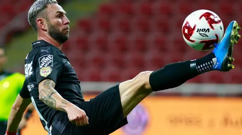 Miguel Layún reveló su once histórico.