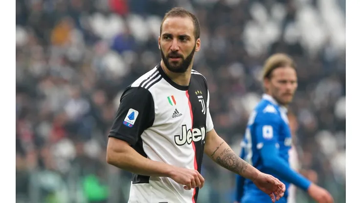 El padre de Higuaín habló sobre el futuro de Gonzalo