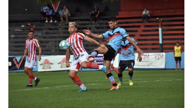 San Martín de Tucumán ante Brown de Adrogué.