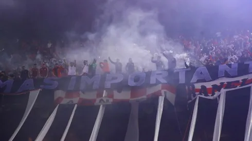 Los hinchas de River extrañan el Estadio Monumental.