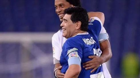 Maradona habló de Ronaldinho y lo defendió: "No es un delincuente"