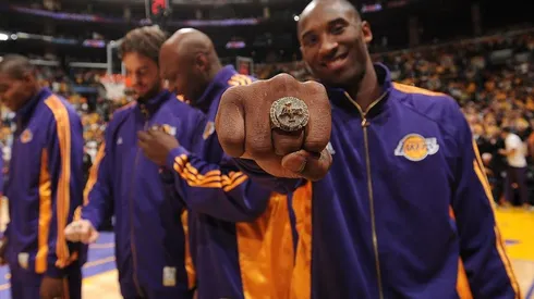 Un recuerdo eterno: millonaria subasta de las reliquias de Kobe