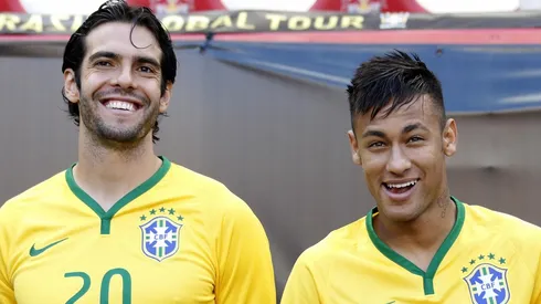 Neymar subió una foto especial para saludar a Kaka por su cumpleaños: "Mira a tu novia como yo lo miro a él"