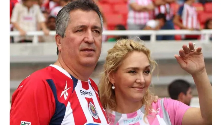 Clima tenso: Angélica Fuentes quiere comprar un equipo de la Liga MX para competirle a Chivas