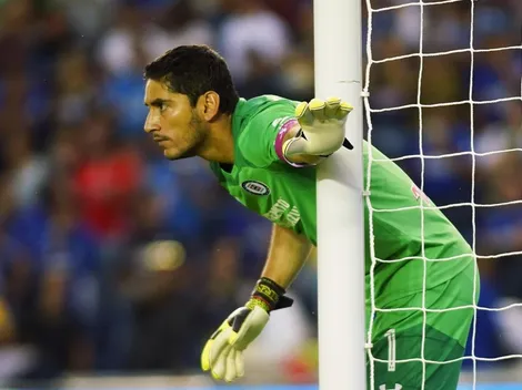 Una locura: Cruz Azul recordó cuatro atajadas épicas en una jugada de Jesús Corona
