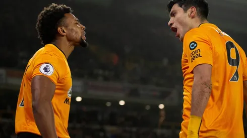 Raúl Jiménez eligió el 11 ideal de compañeros