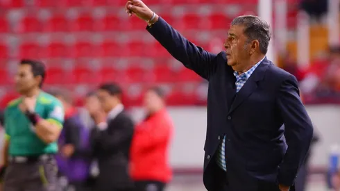 No son los de La Volpe: Reinoso reveló qué tres delanteros pondría en su once ideal