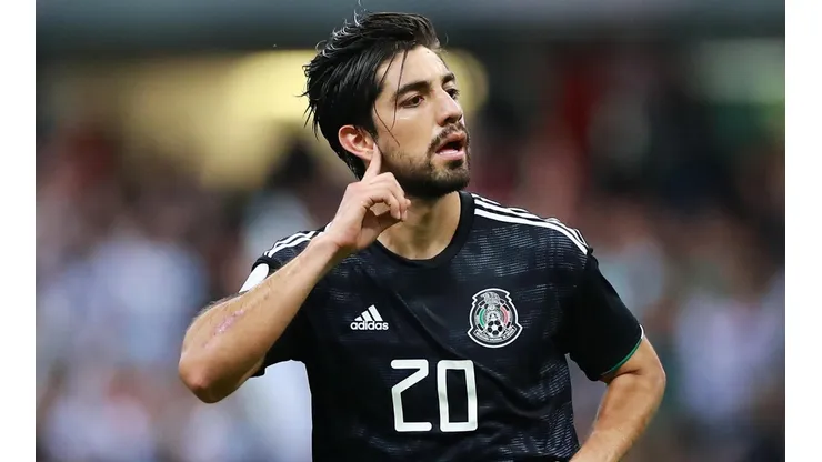¡Algo es algo! Pizarro representará a México en el FIFA 20