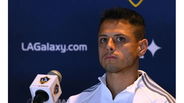 Chicharito aseguró que debe haber unión luego del coronavirus
