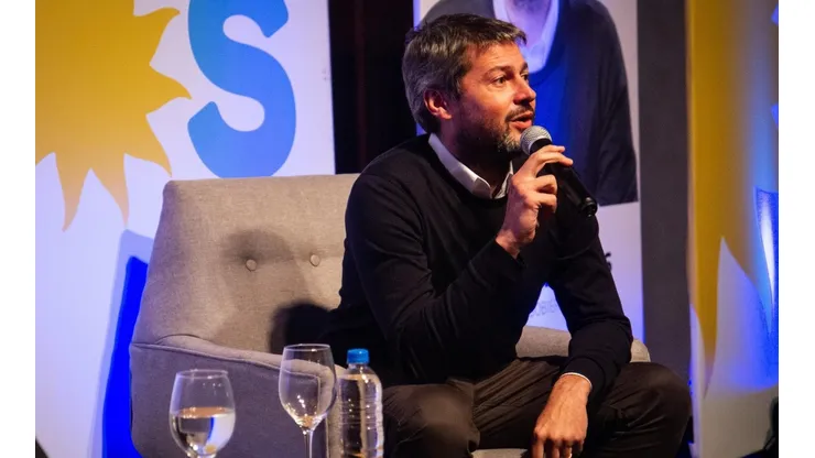 Lammens: "Hasta bien entrado fin de año seguro se juega sin público"
