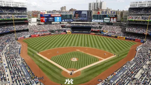 Alcalde de Nueva York ve lejos el regreso de los fanáticos al estadio