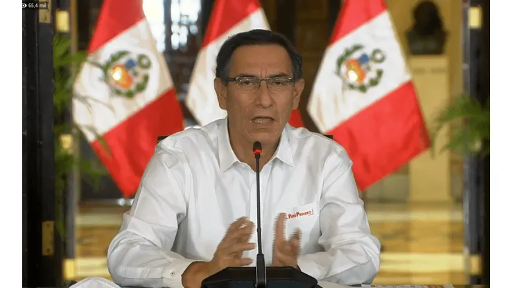 Martín Vizcarra suele hablar cerca al mediodía.