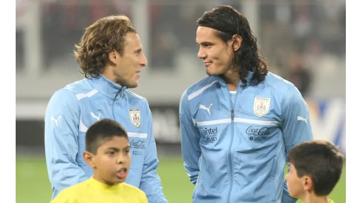 Forlán: "Peñarol es más pueblo, Nacional es más como River"