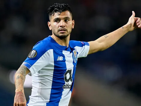 Otro club europeo se suma al interés por Tecatito Corona
