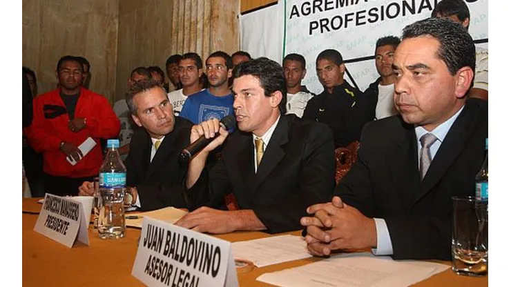 La agremiación de futbolistas no resuelve todavía nada con los clubes.