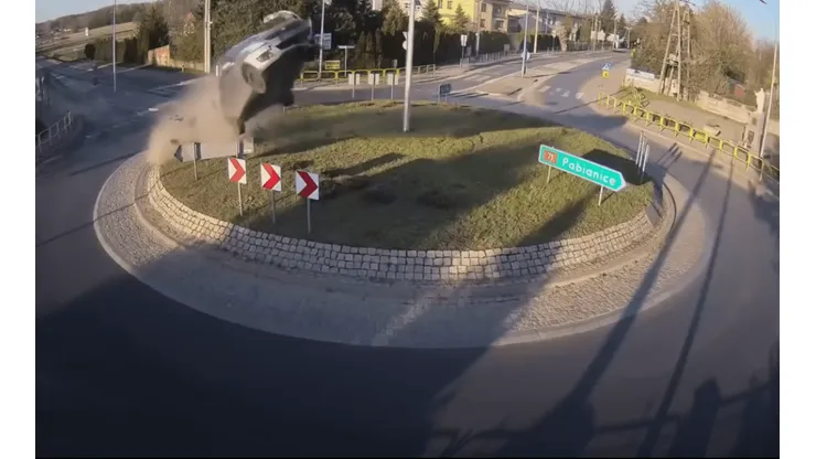 Foto del auto volando