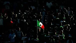 La afición mexicana eligió a Santiago Fernández como el peor jugador que alguna vez pasó por el Tri