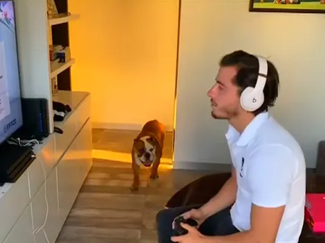 "Spiderman" festejó los goles de Pumas en la eLiga MX