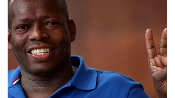 El Tino Asprilla fue bastante directo: "Frentéenlo. Eso dizque a escondidas"