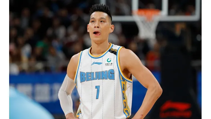 Jeremy Lin se unió a la batalla contra la pandemia