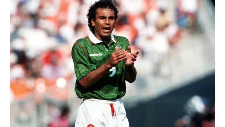 Hugo Sánchez dió cátedra de fútbol.