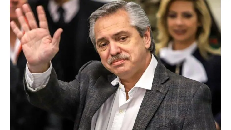 Alberto Fernández explicó su polémico RT: "Fue un error involuntario"