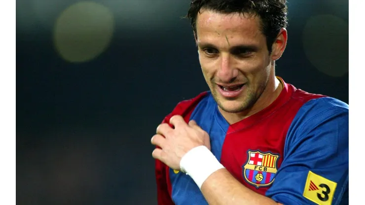 Juliano Belletti con la camiseta de Barcelona.